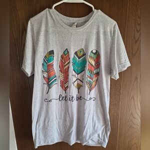 Gray Feather Print T-Shirt